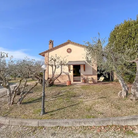 Holiday home Awesome In Montebuono With Wifi