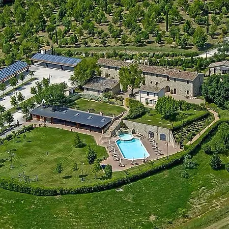 Awesome In Montebuono With Wifi *